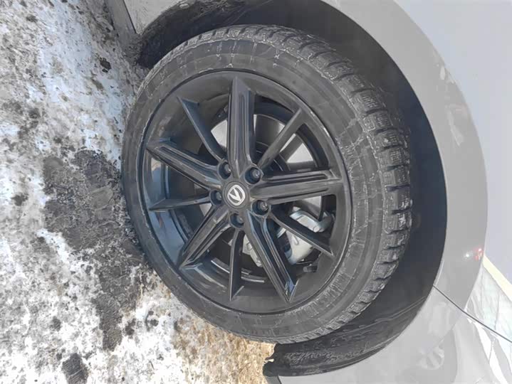 Changan UNI-V Hybrid 2023 2023款 智电iDD 1.5T 113km智趣型（飞快版）