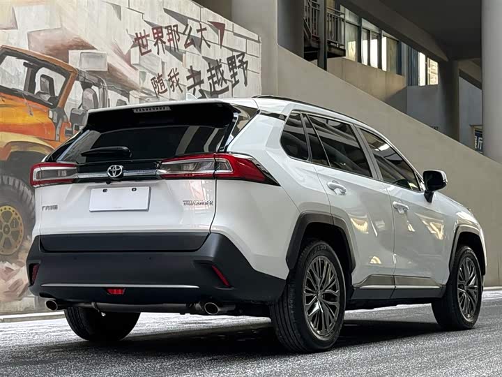 Toyota Wildlander 2023 2023款 2.0L CVT两驱豪华PLUS版