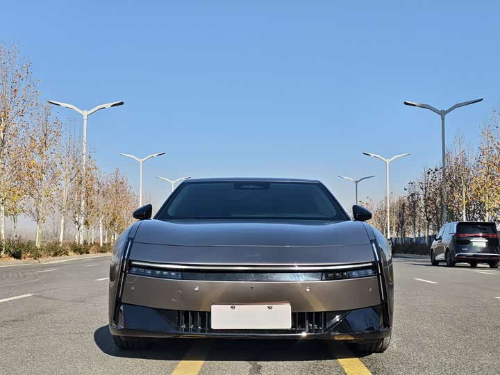 2025 XPeng P7