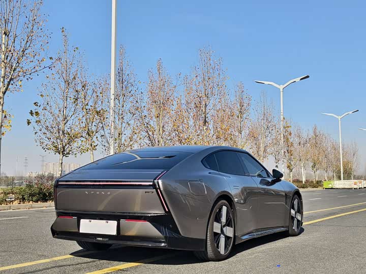 XPeng P7 2025 2025款 820 超长续航 Ultra