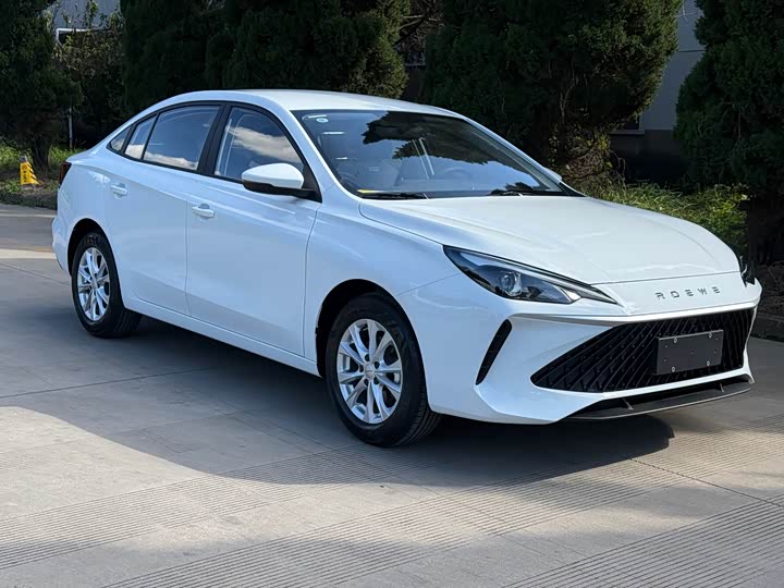 Roewe i5 2026 2026款 1.5L 手动舒享版