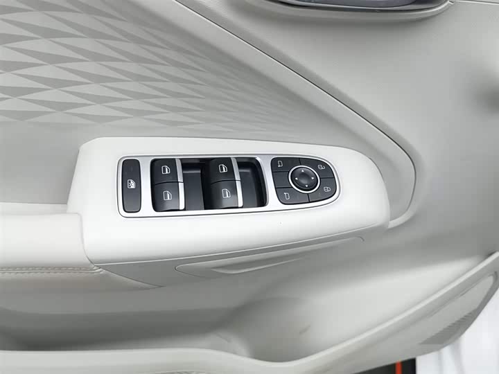 Chery Tiggo 3x 2023 2023款 1.5L CVT闪耀版