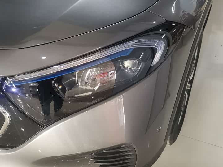 Mercedes-Benz EQB 2023 2023款 EQB 260