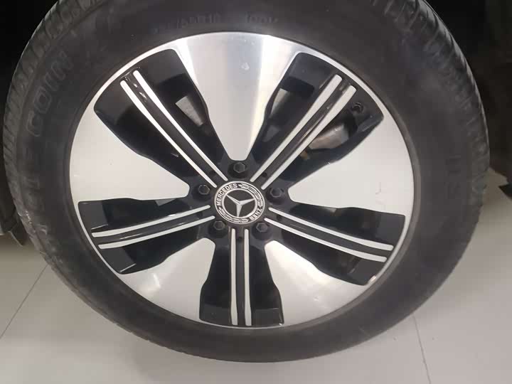 Mercedes-Benz EQB 2023 2023款 EQB 260