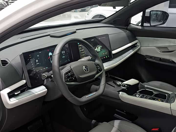 Changan UNI-T 2023 2023款 第二代 1.5T 尊贵型