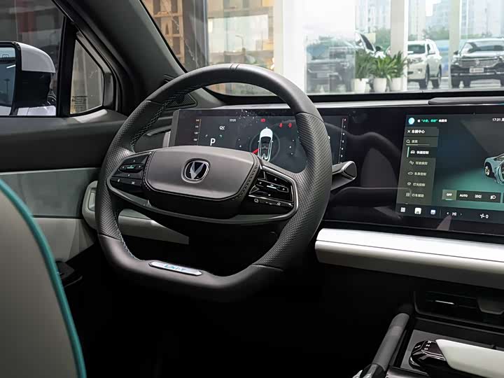 Changan UNI-T 2023 2023款 第二代 1.5T 尊贵型