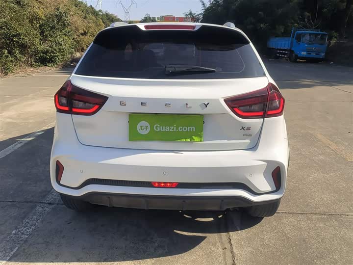 Geely Vision X3 2021 2021款 PRO 1.5L CVT尊贵型