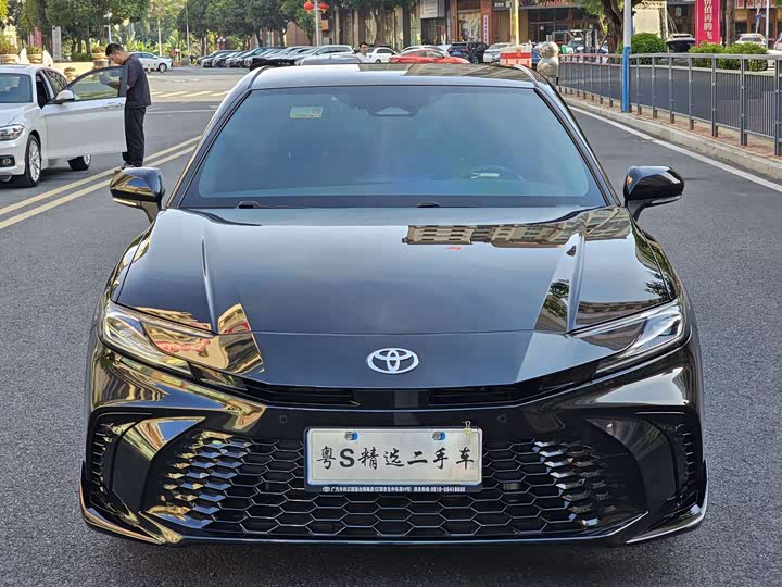 Toyota Camry 2024 2024款 双擎 2.0HS 运动版