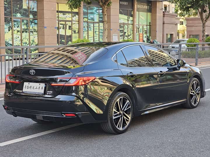 Toyota Camry 2024 2024款 双擎 2.0HS 运动版