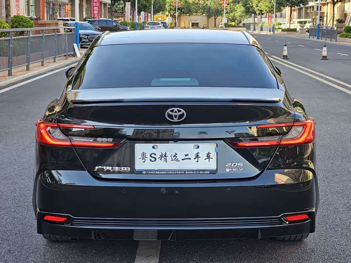 Toyota Camry 2024 2024款 双擎 2.0HS 运动版
