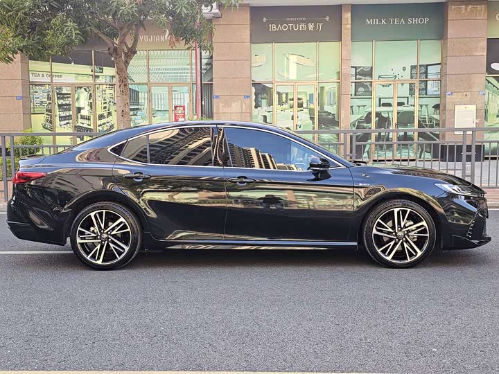 Toyota Camry 2024 2024款 双擎 2.0HS 运动版
