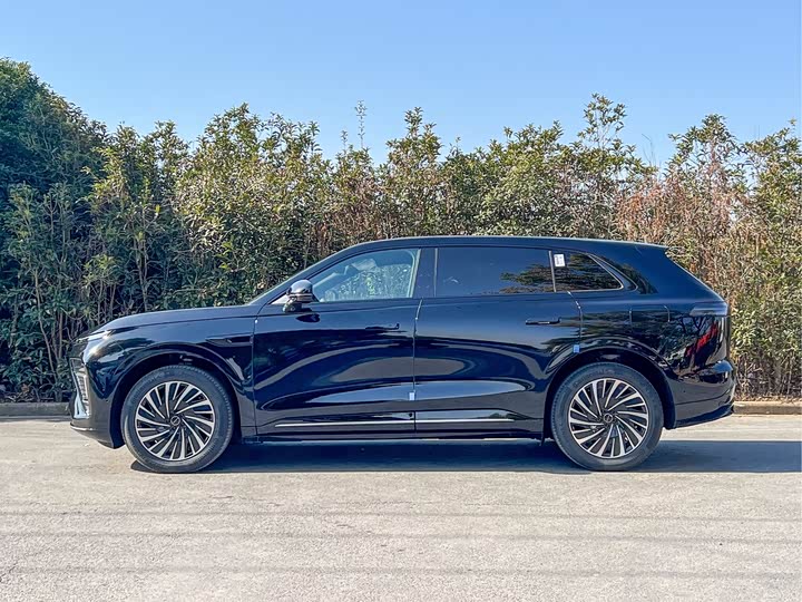 Exeed Sterra ET 2025 2025款 增程 265 Pro两驱高速辅助驾驶