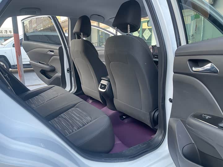 Chevrolet Monza 2024 2024款 1.5L 双离合悦享版