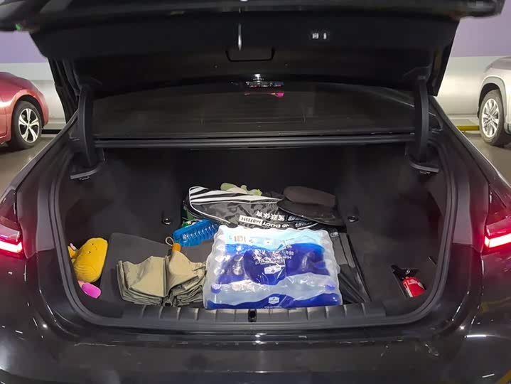 BMW 7 Series 2023 2023款 735Li M运动套装