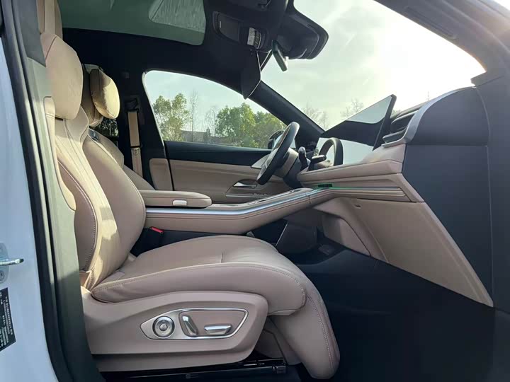 XPeng G9 2025 2025款 625 长续航 Max