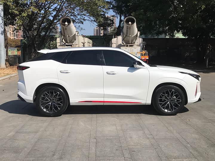 Changan Oshan Z6 2023 2023款 蓝鲸 1.5T DCT智尊型