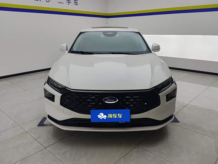 Ford Mondeo 2025 2025款 2.0T EcoBoost 豪华型
