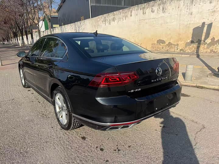 Volkswagen Magotan 2025 2025款 众享款 280TSI DSG舒适型