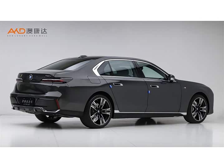 BMW 7 Series 2023 2023款 740Li 尊享型 M运动套装