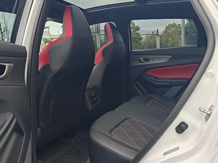 Changan CS55 Plus 2025 2025款 第三代 蓝鲸 1.5T 500Bar尊贵型