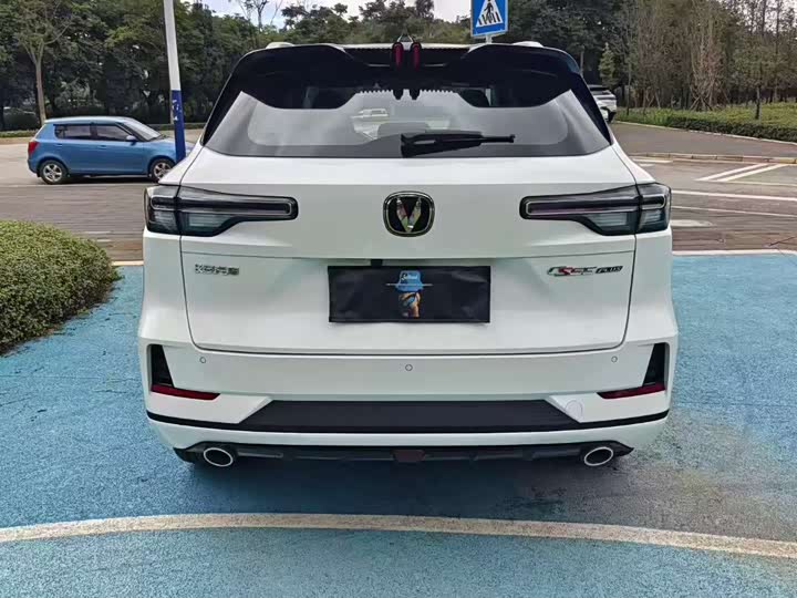 Changan CS55 Plus 2025 2025款 第三代 蓝鲸 1.5T 500Bar尊贵型