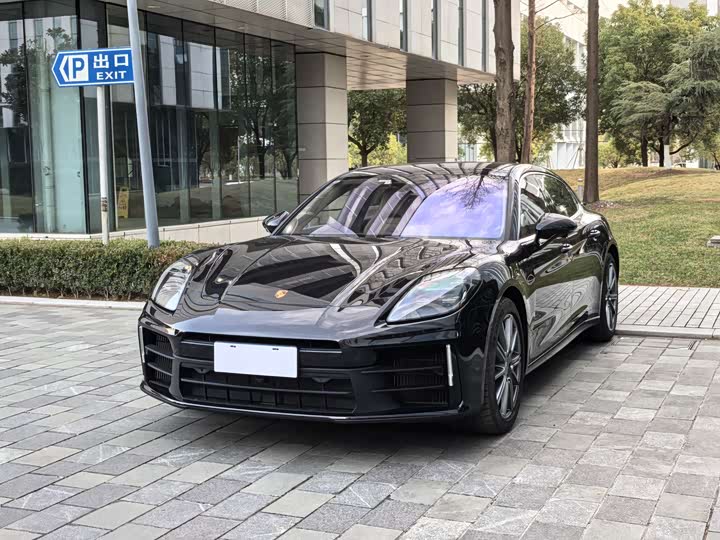 Porsche Panamera 2024 2024款 Panamera 行政加长版 2.9T