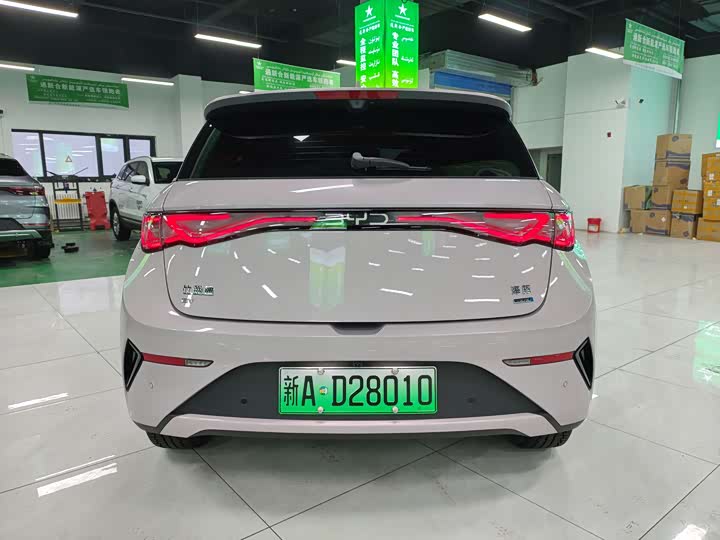 BYD Dolphin 2025 2025款 智驾版 420km 自由版