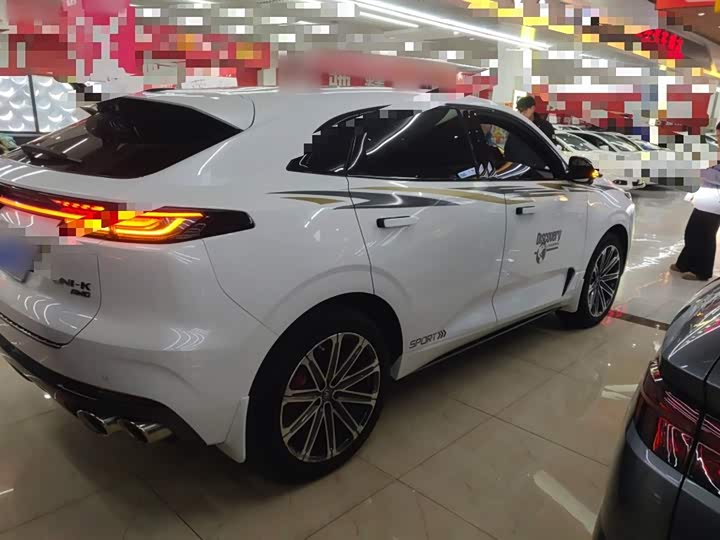 Changan UNI-K 2021 2021款 2.0T 全轮驱动尊贵型