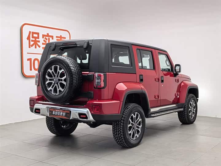 BAIC Beijing BJ40 2024 2024款 2.0T 城市猎人荣耀版