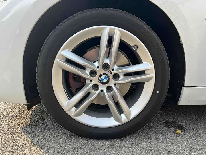 BMW 1 Series 2023 2023款 120i M运动曜夜版