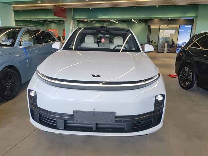 LiXiang L7 2025 2025款 Pro 智能焕新版