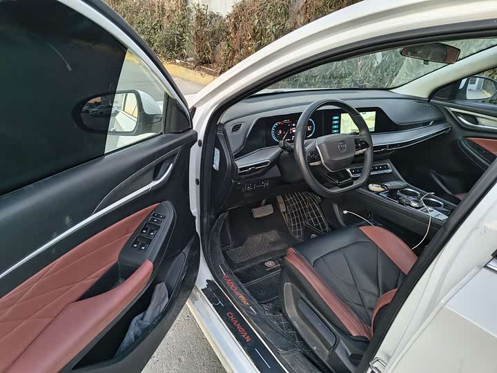 Changan Eado Plus 2024 2024款 PLUS 蓝鲸NE 1.4T GDI DCT高能版