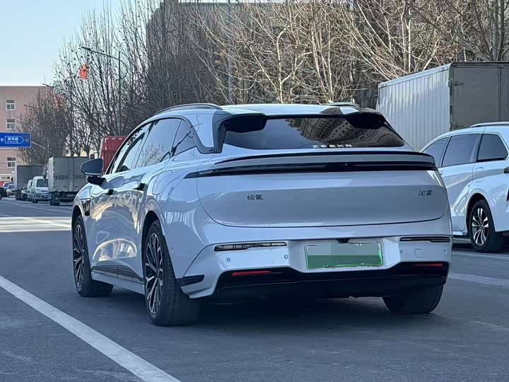 Zeekr 007 GT 2025 2025款 后驱智驾版 75kWh