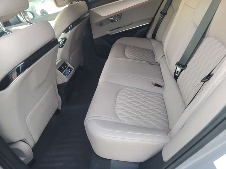 BYD Han 2025 2025款 DM-i 125KM尊荣型