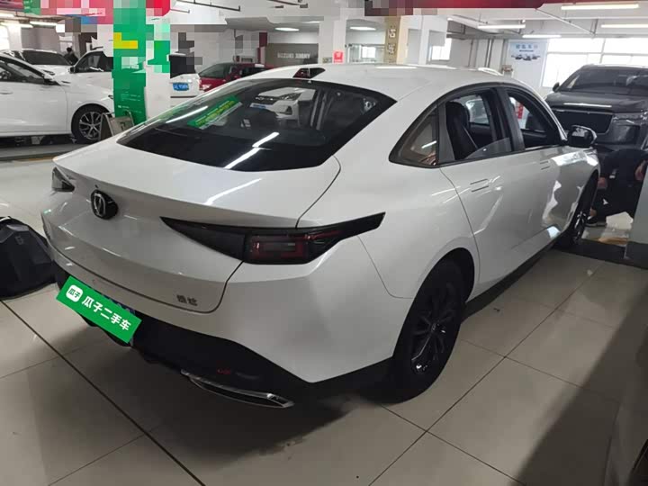Changan Yida 2023 2023款 蓝鲸NE 1.5T GDI DCT尊享型