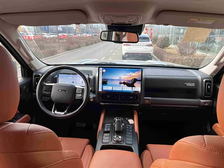 Haval H9 2024 2024款 2.0T 汽油四驱极境版