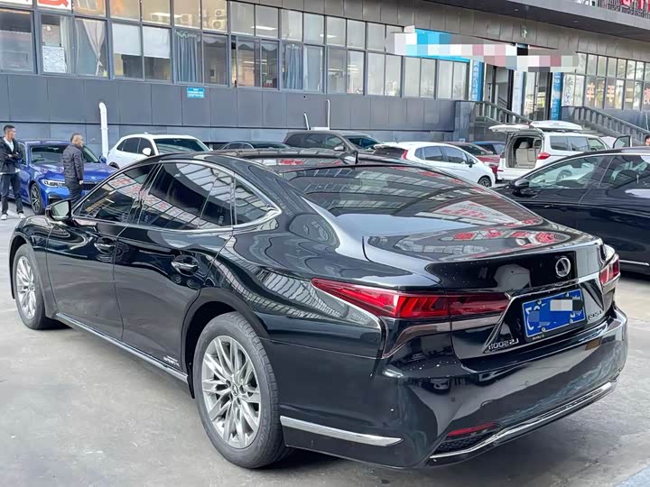 Lexus LS 2021 2021款 500h 豪华版