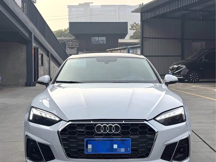 Audi A5 2024 2024款 Sportback 40 TFSI 时尚动感型