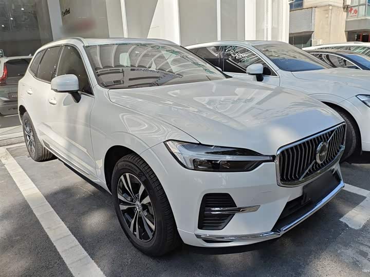 Volvo XC60 2025 2025款 B5 四驱智逸豪华版