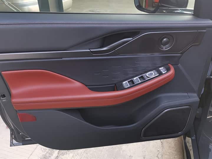 Lincoln Z (Zephyr) 2022 2022款 改款 i享 尊雅版