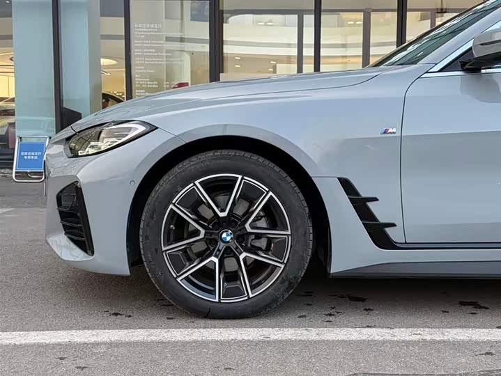 BMW 4 Series 2024 2024款 425i Gran Coupe M运动套装