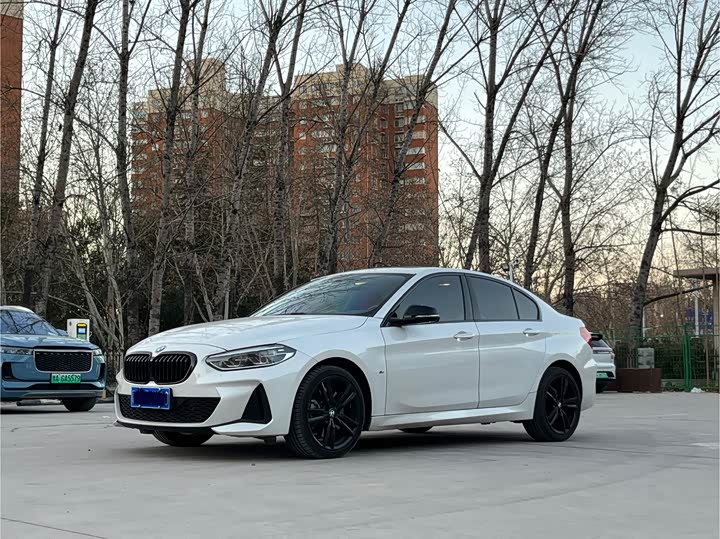 BMW 1 Series 2023 2023款 125i M运动曜夜版