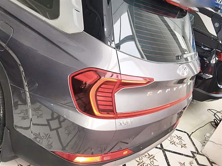 Hyundai Santa Fe 2020 2020款 380 TGDi 自动两驱GLS豪华版