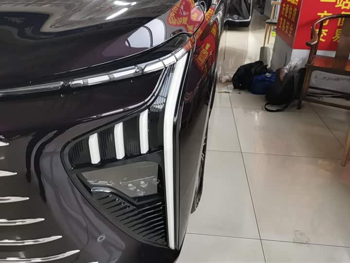 Dongfeng Forthing Xinghai V9 2024 2024款 1.5TD 200km 青云梯系列 尊贵型