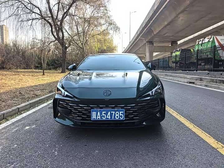 MG Motor 7 2025 2025款 1.5T 300 DCT优雅版