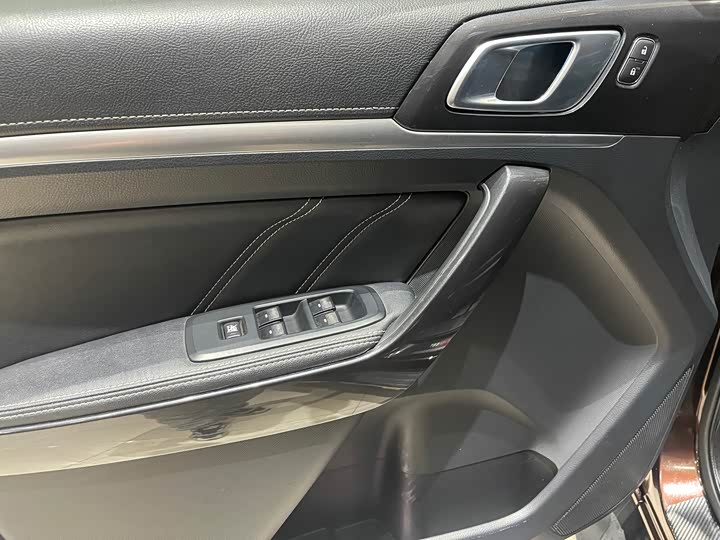 Ford Everest 2020 2020款 2.3T 汽油自动四驱旗舰版 7座