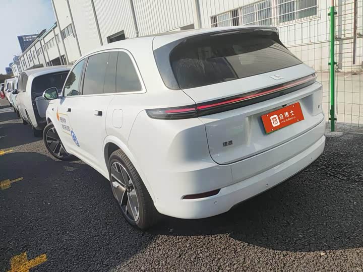 LiXiang L7 2025 2025款 Ultra 智能焕新版