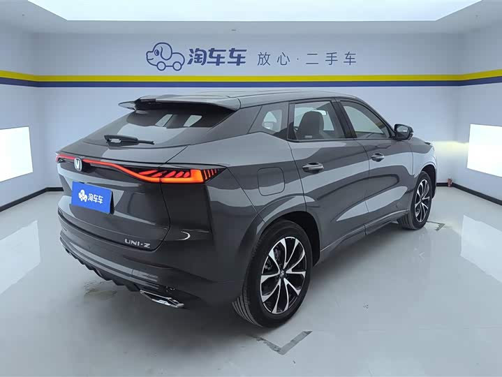 Changan UNI-Z Hybrid 2024 2024款 蓝鲸智电iDD 125km 超越型