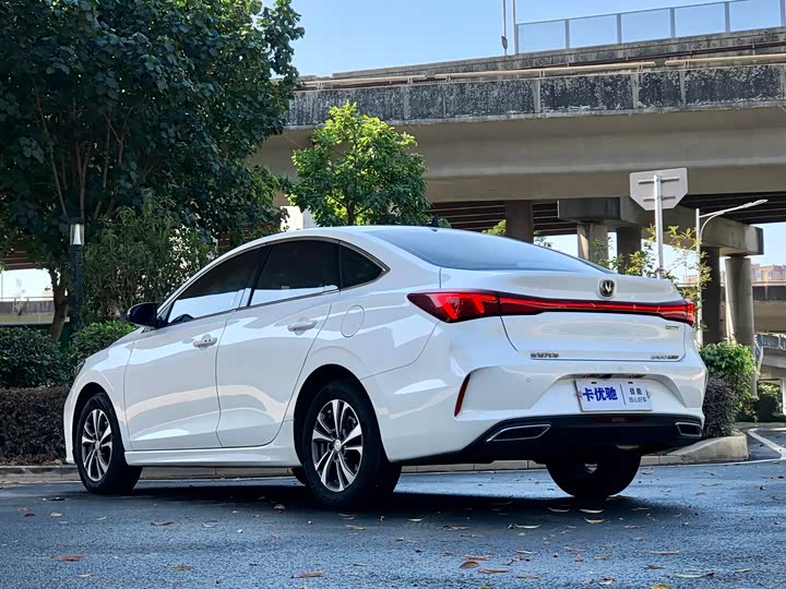 Changan Eado Plus 2024 2024款 PLUS 蓝鲸NE 1.4T GDI DCT高能版