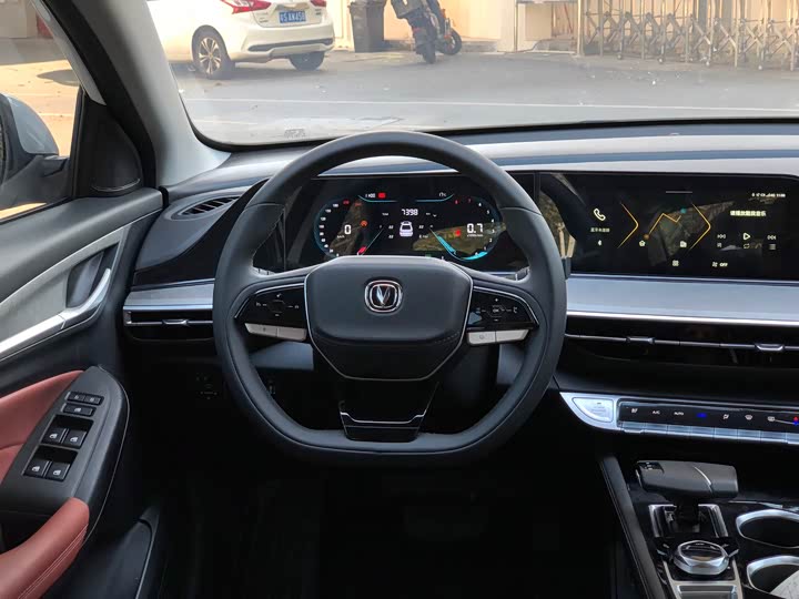 Changan Eado Plus 2024 2024款 PLUS 蓝鲸NE 1.4T GDI DCT高能版